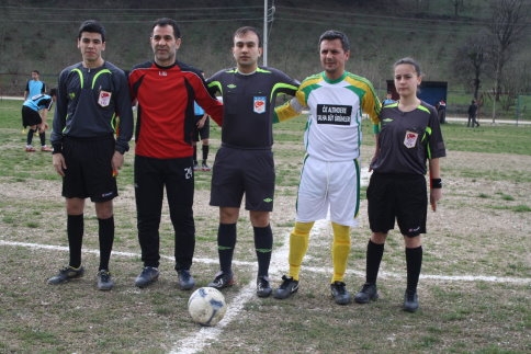 Akyazı Derbisi Yarıda Kaldı 