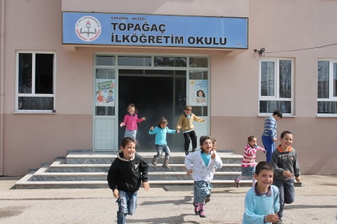 Yangın Tatbikatında Öğrenciler Pencereden Tahliye Edildi