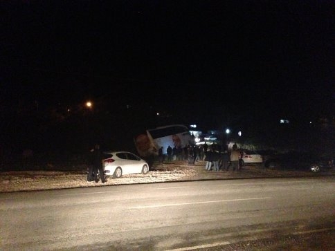 Koca Otobüs Şaha Kalktı