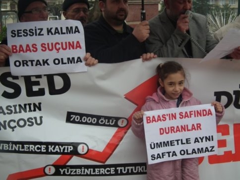 Çocuklar ölüyor duyuyor musunuz?