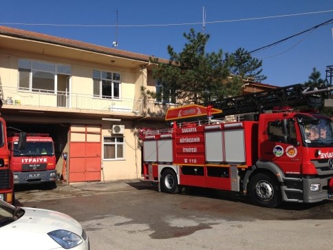 Akyazı İtfaiyesi’ne 2013 Model İtfaiye Aracı 