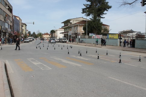 Kavşak Çalışmaları Devam Ediyor