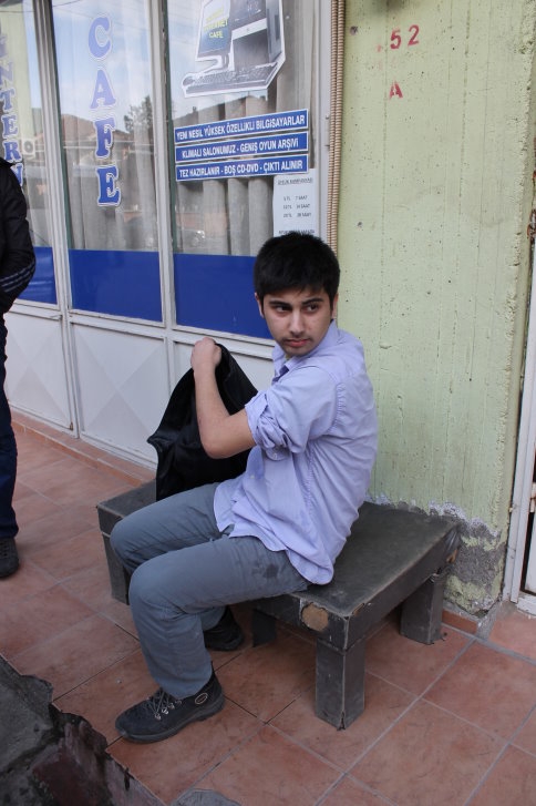 Kaldırımdaki Yayalara Çarptı