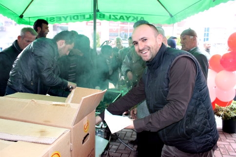 Meydan Et Ve Tavuk Market Törenle Açıldı