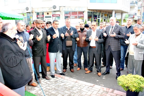 Meydan Et Ve Tavuk Market Törenle Açıldı