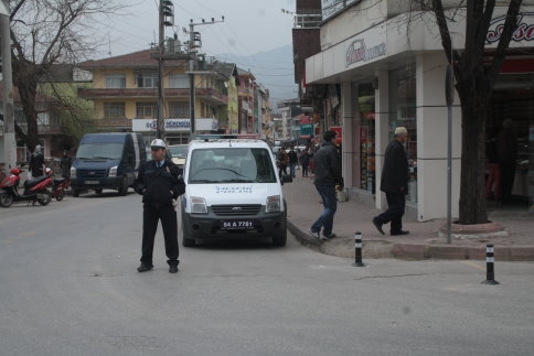 Akyazı’da Tek Yön uygulaması başladı