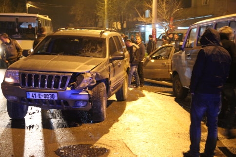 Eski Hastane önünde trafik kazası 