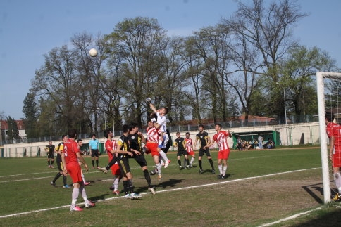 Kuzulukspor Kümeye düştü.