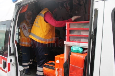 Akyazı Batakköy caddesinde trafik kazası