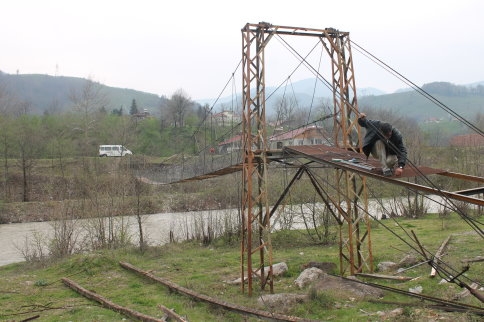 Asma Köprü Onarılıyor