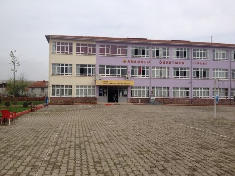 Üç Yıldır Elektrik Vermiyorlar