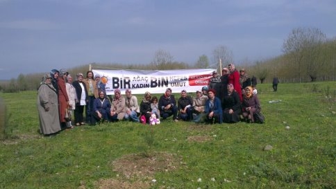 Ak Kadınlar Fidan Dikti