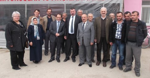 Chp Akyazı’dan “Yol Emekçileriyle El Ele” Projesi