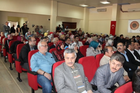 ARAPÇA BİLGİ VE ETKİNLİK YARIŞMASI DÜZENLENDİ