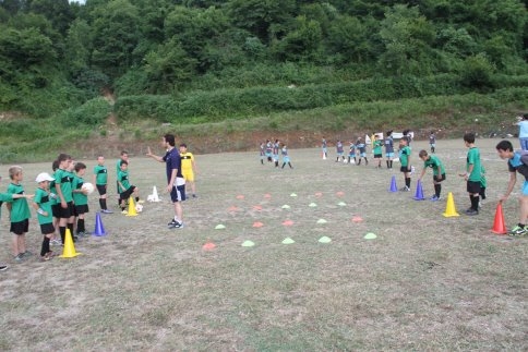 Pazarköy Futbol Sahasından Yükselen Futbol Sevdası
