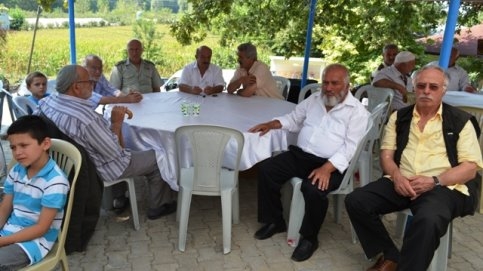 Pazarköy Deprem Şehitlerini Unutmadı