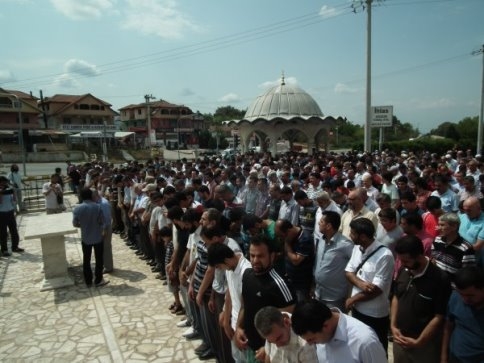 Kuzuluk’ta Gıyabi Cenaze Namazı