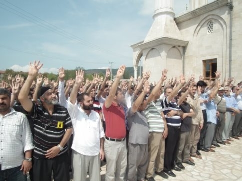 Kuzuluk’ta Gıyabi Cenaze Namazı