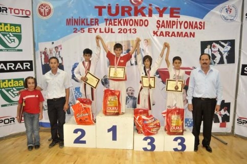 Alper Tuna Alan Türkiye Üçüncüsü