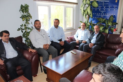 Ak Parti İlçe Teşkilatından Ziyaret