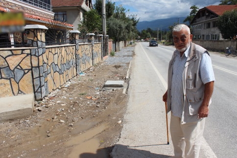 Kaldırım Çalışması 1 Senedir Bitirilemedi