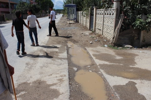 Kaldırım Çalışması 1 Senedir Bitirilemedi