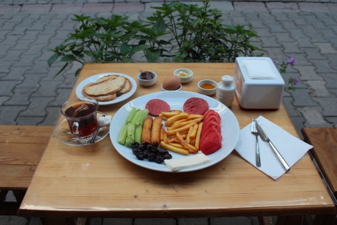 Sabah Keyiflerinize Keyif Katacak Enfes Kahvaltı!