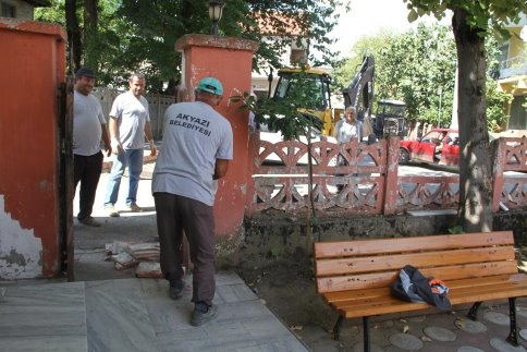 Küçücek Merkezde Çalışmalar Sürüyor