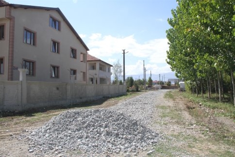 Halk Eğitim Müdürlüğü Etrafında Yol Genişletiliyor