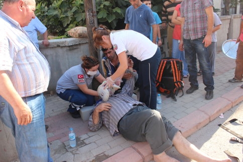 İki Motosiklet Kafa Kafaya Çarpıştı