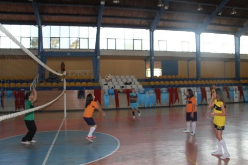 Yaz Spor Okulları Voleybol Turnuvası Final Maçları Yapıldı