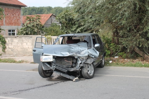 Aşırı Hız Kaza Getirdi