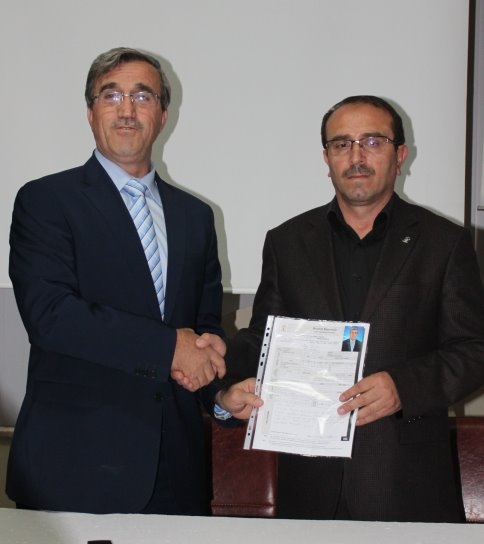 Akp‘nin İlk Aday Adayı Hasan Akcan