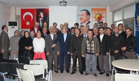 Akp‘nin İlk Aday Adayı Hasan Akcan