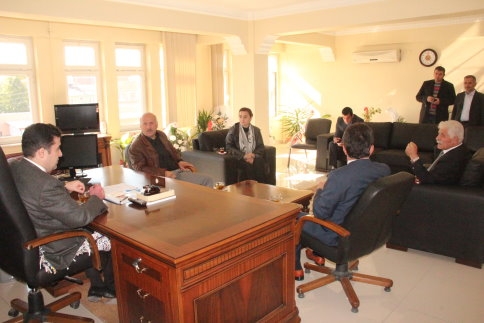 MHP Kaymakam Bı’yı Ziyaret Etti