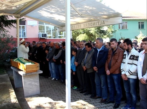 Küçük Abdulsamet Toprağa Verildi