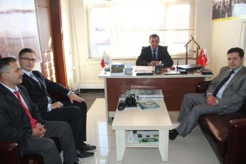 Akyazı Kaymakamı Bı’dan İnsan Hakları Derneğine Ziyaret