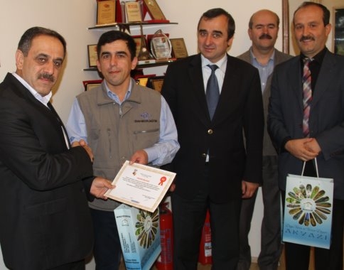 11 Ekim Dünya Gazete Dağıtıcıları Günü Akyazı’da kutlandı.