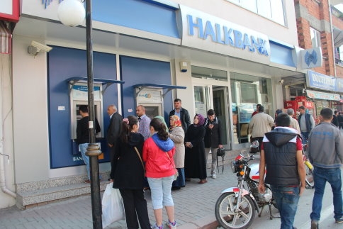 Emeklileri Dolandırdılar