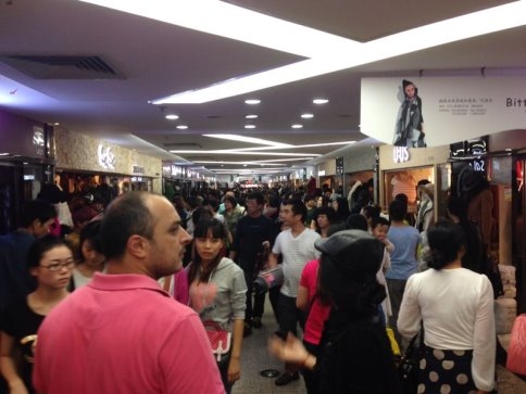 Ticari Fuara Katılmak Üzere Çin'e Gittiler.