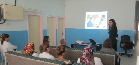 İlçe Sağlık Müdürlüğünde Seminer 