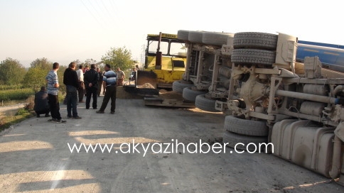 Kuzuluk Yolunda Kaza İki Yaralı