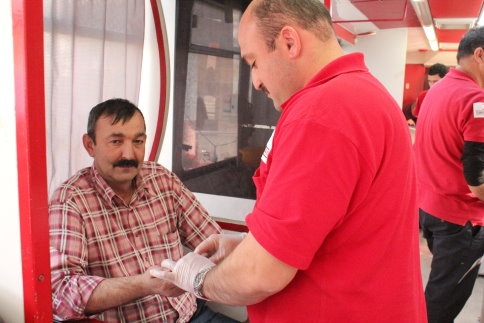 Akyazı’da Kan bağışı