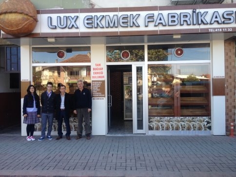 Okul Öğrenci Başkanından Fırınlara Denetleme