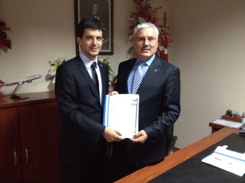 Yıldırım, Aday Adaylığını Açıkladı