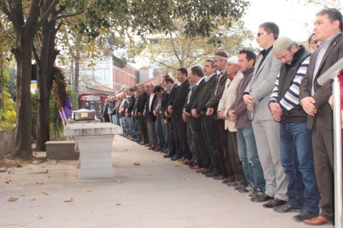 Vefat Suna Sakönder