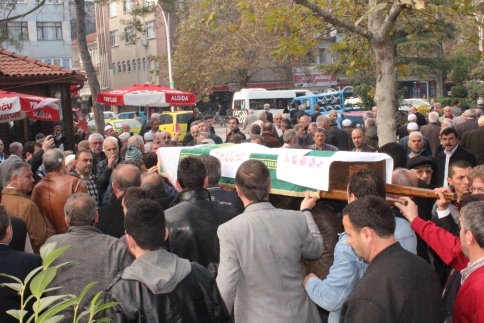 Vefat Suna Sakönder