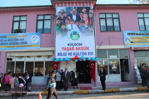 Akyazı Bugün İki Önemli Projesine Birden Kavuştu