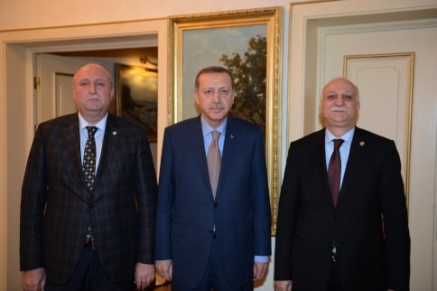 AZO Başkanı Ali Şener BAYRATAR Başbakan’a Rapor Sunacak.