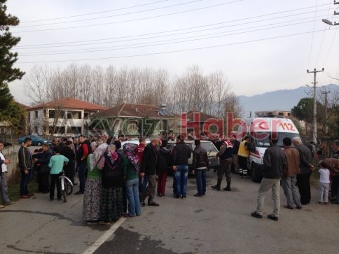 Yuvalak Yolunda Kaza 4 Yaralı